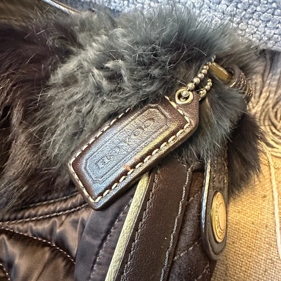 Vintage COACH Dark Brown Quilting Nylon with Fur Opening Shoulder Bag #3587 y2k - Picture 9 of 16